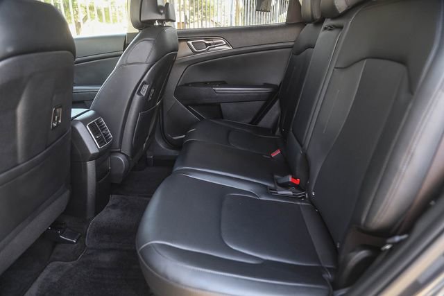Certified 2024 Kia Sportage EX image 19