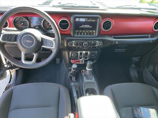 Certified 2023 Jeep Gladiator Rubicon w/ Cold Weather Group image 15