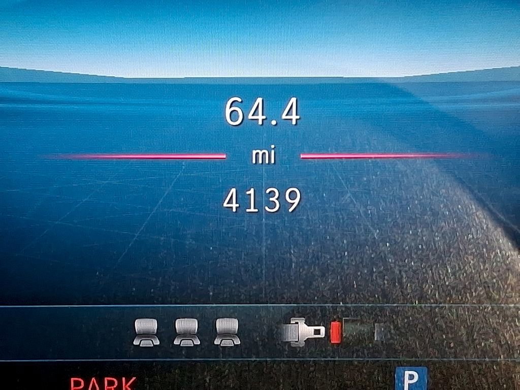 Used 2025 Mercedes-Benz GLC 300 4MATIC image 20