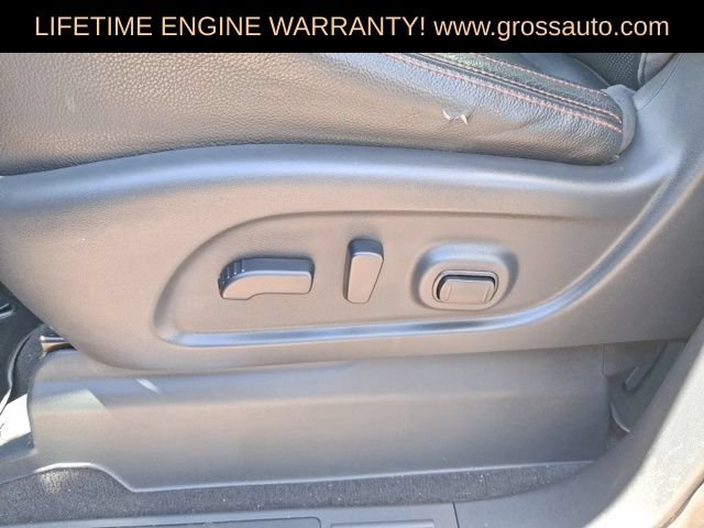 Used 2021 Nissan Titan PRO-4X w/ Pro-4x Convenience Package AWD/4WD image 23