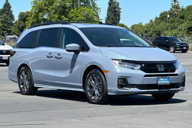 New 2026 Honda Odyssey Touring video 2