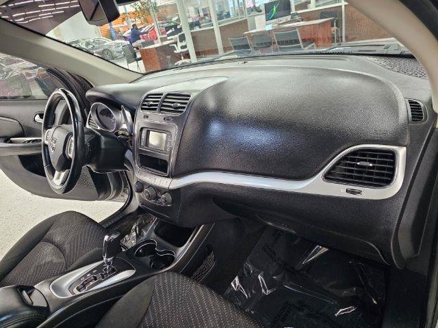 Used 2018 Dodge Journey SE w/ Connectivity Group AWD/4WD image 8