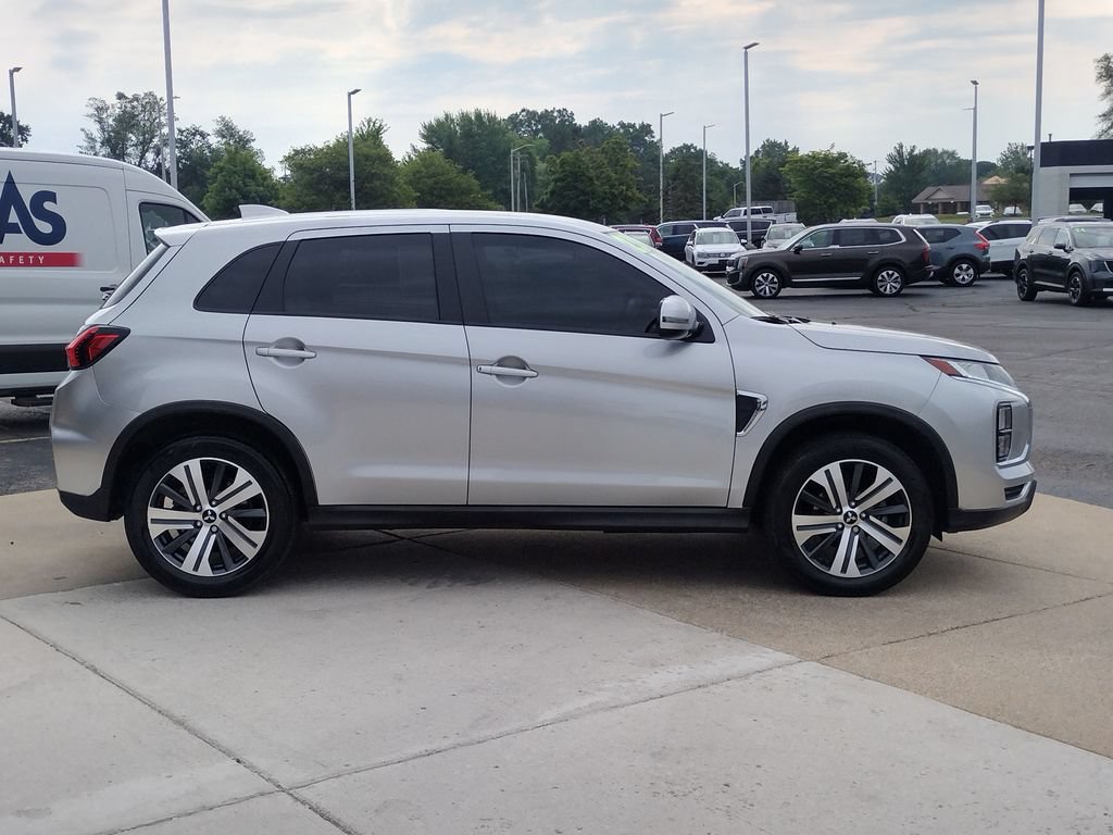 Used 2023 Mitsubishi Outlander Sport SE AWD/4WD image 14