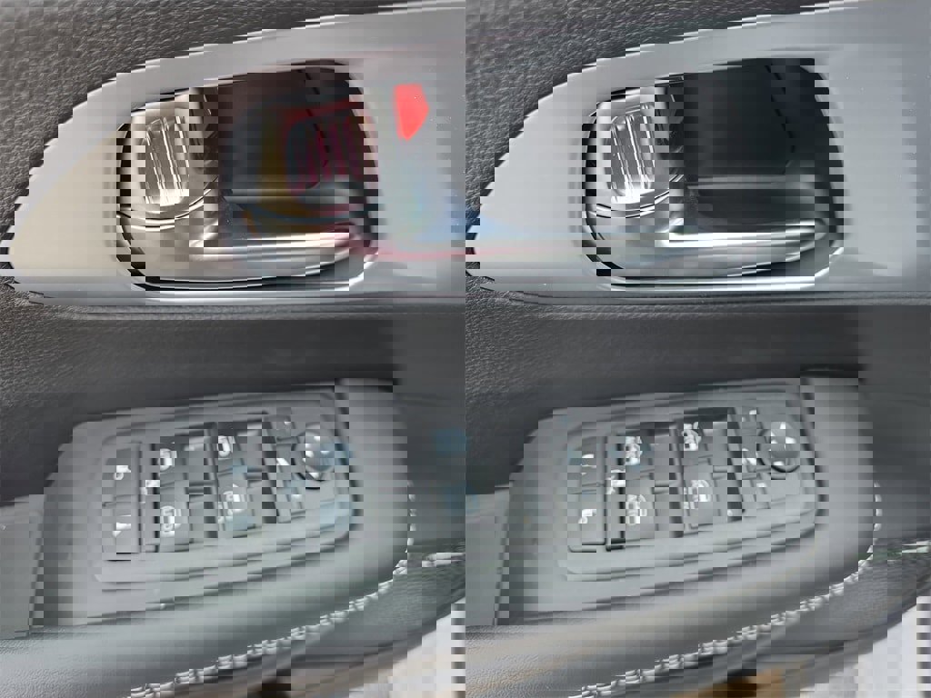 New 2026 Chrysler Pacifica Limited image 31