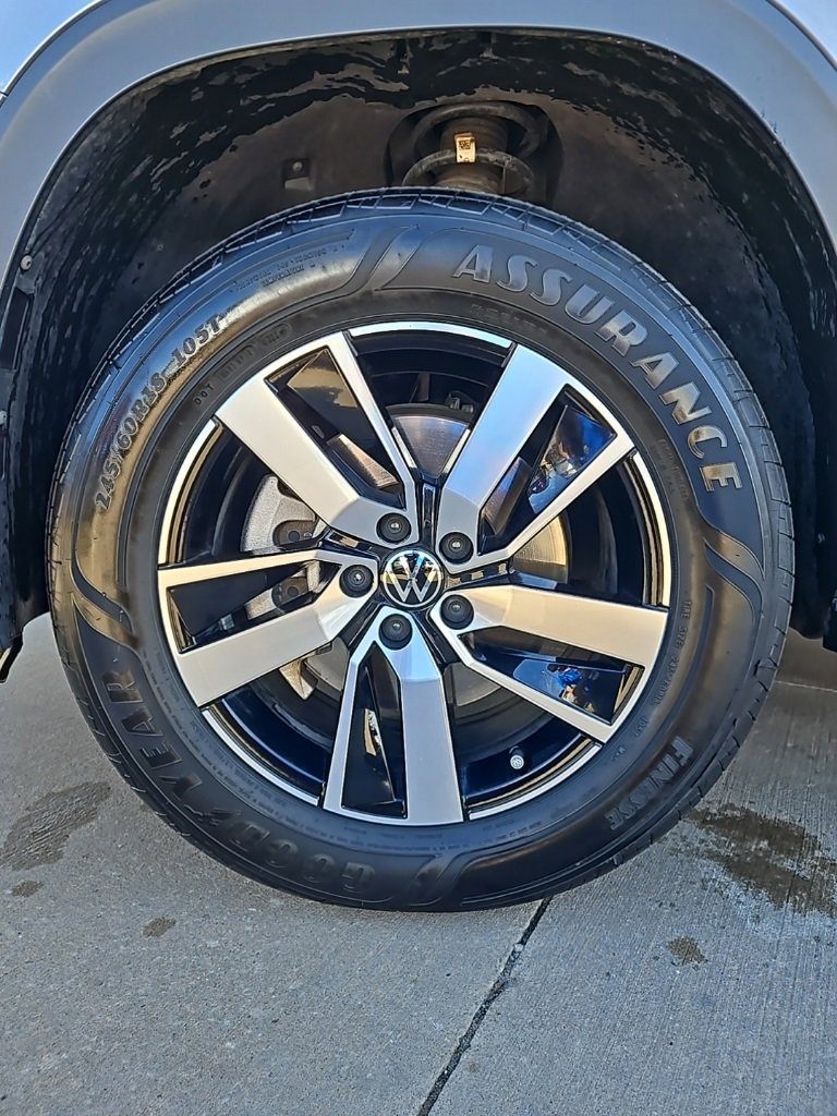 Used 2023 Volkswagen Atlas SE image 9