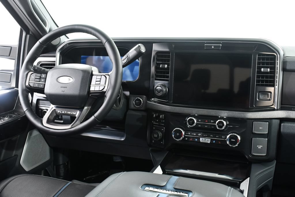 New 2026 Ford F350 Platinum w/ FX4 Off-Road Package AWD/4WD image 8