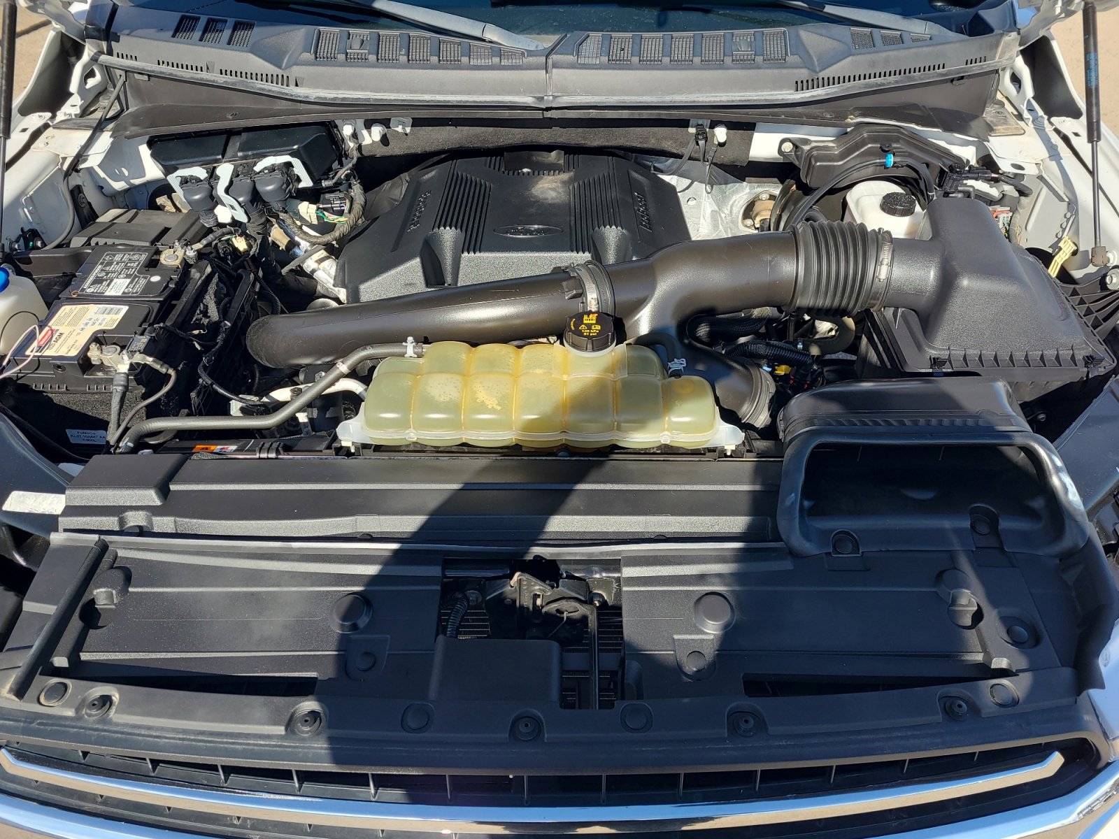 Used 2020 Ford F150 XLT image 32