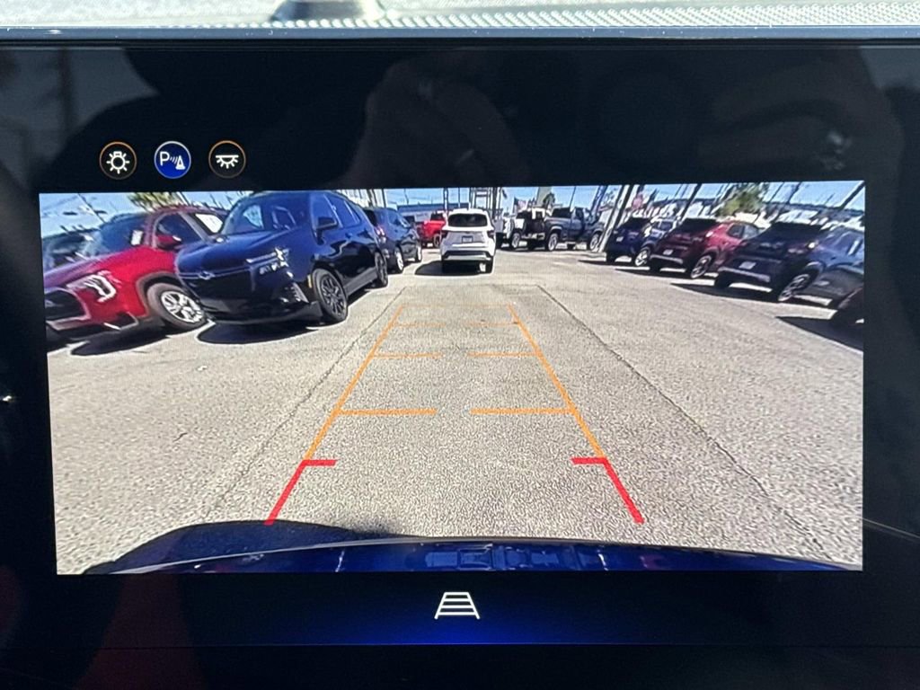 Used 2026 Chevrolet Equinox LT image 26