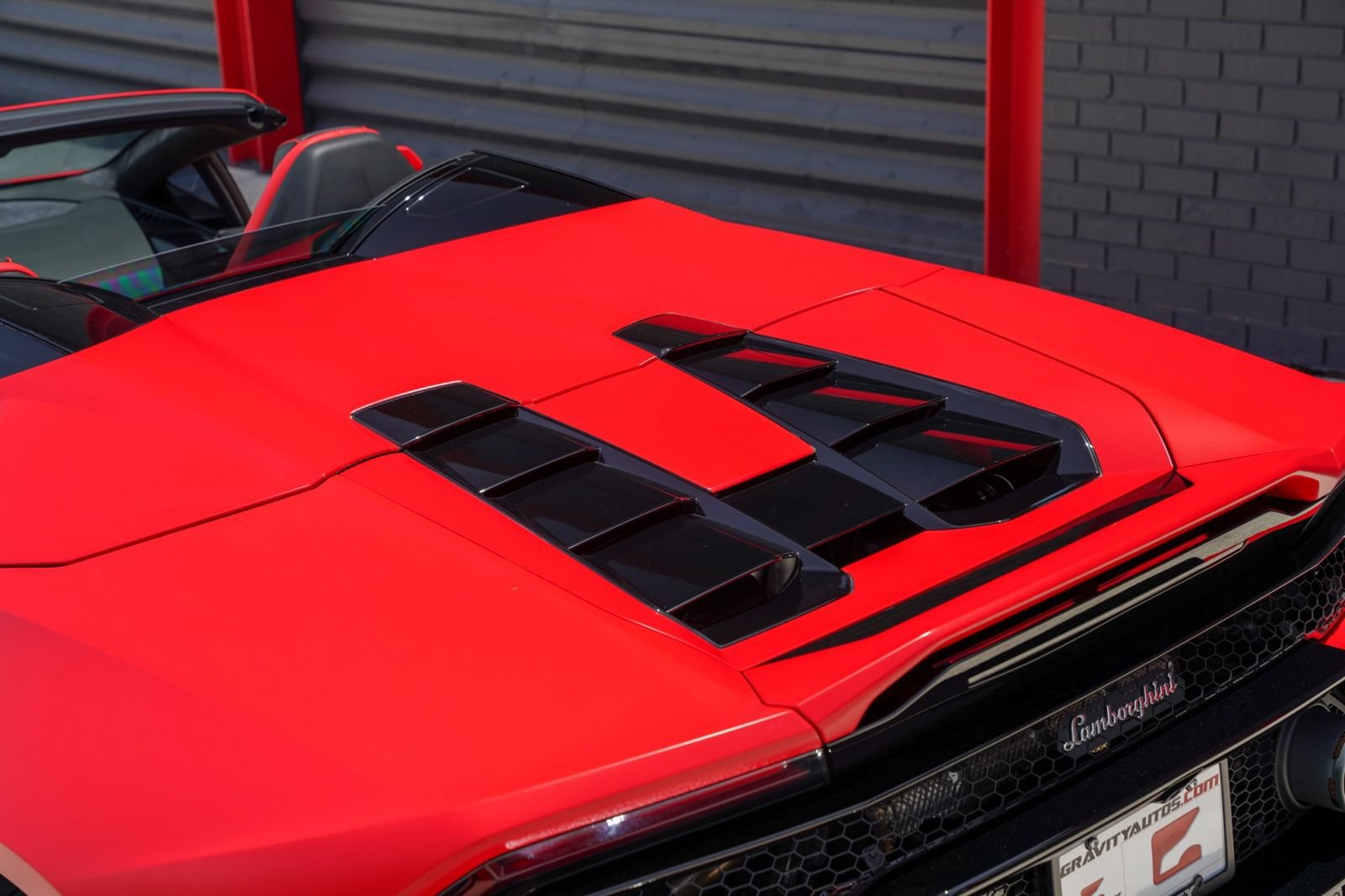 Used 2022 Lamborghini Huracan EVO RWD image 22