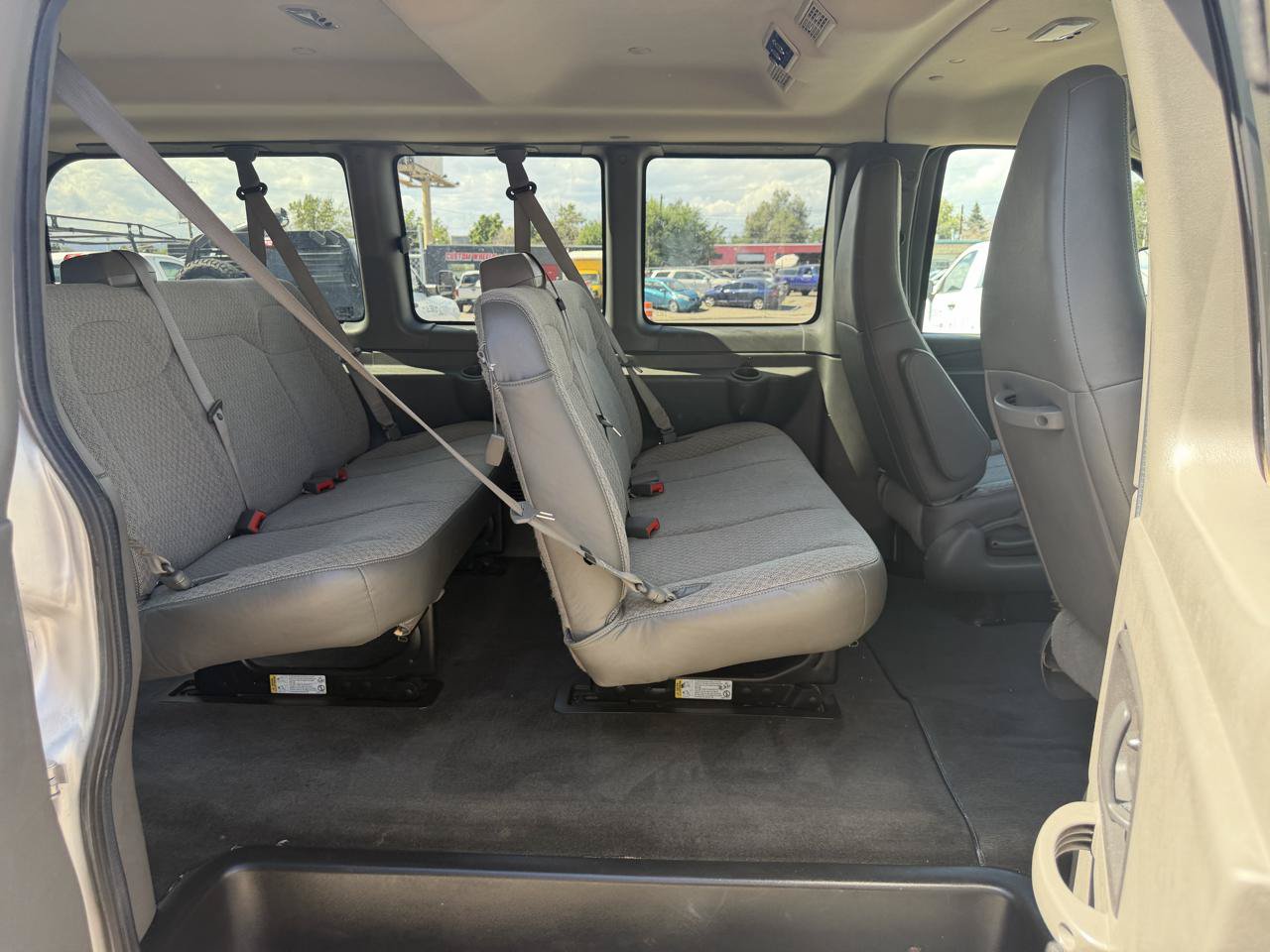Used 2016 Chevrolet Express 2500 LS RWD image 23