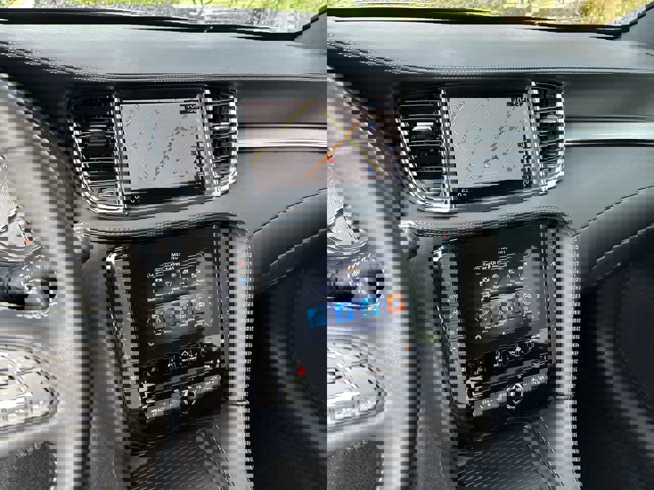 Used 2020 INFINITI QX50 Essential w/ Edition 30 Package image 14