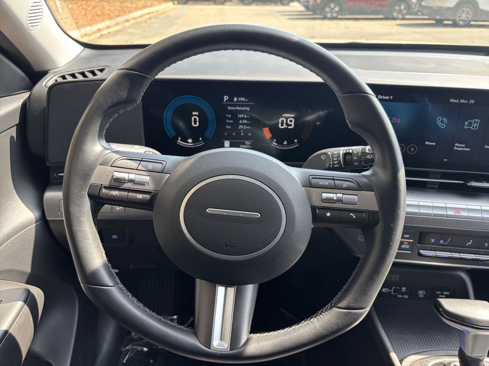 Used 2025 Hyundai Kona SEL image 35