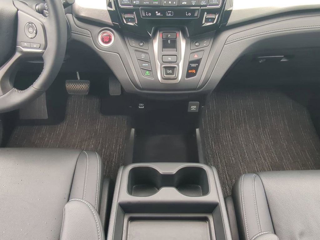 Used 2023 Honda Odyssey EX-L image 16