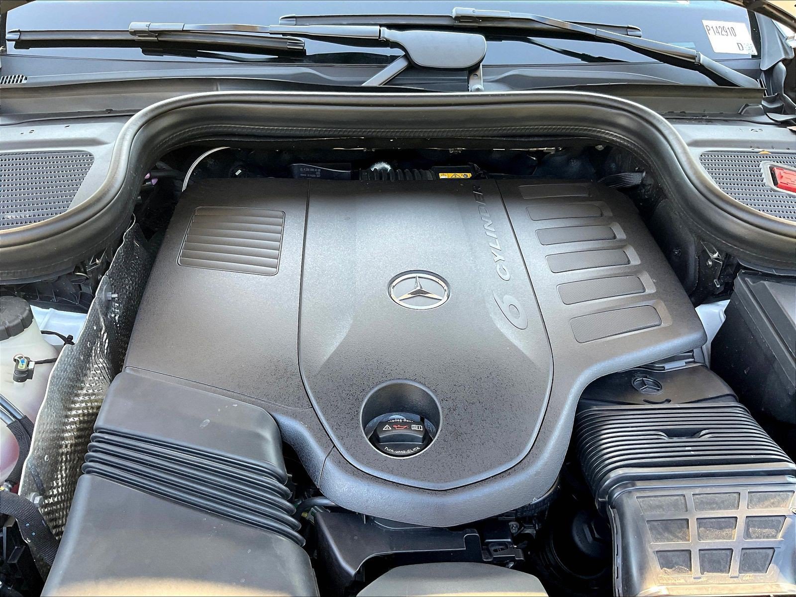 Certified 2024 Mercedes-Benz GLE 450 4MATIC image 32
