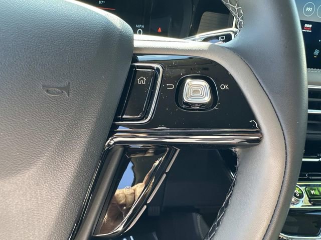 Used 2026 Lincoln Corsair Premiere AWD/4WD image 27