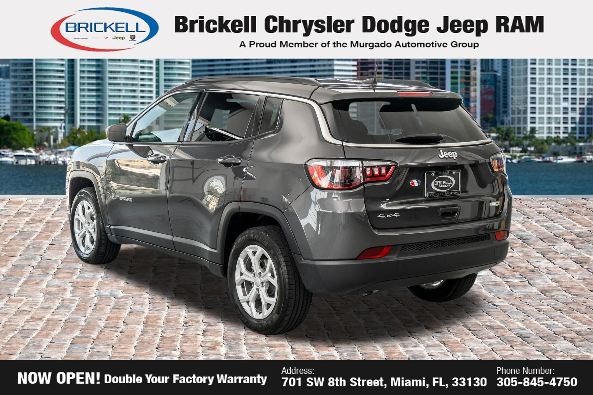 Used 2024 Jeep Compass Latitude AWD/4WD image 5