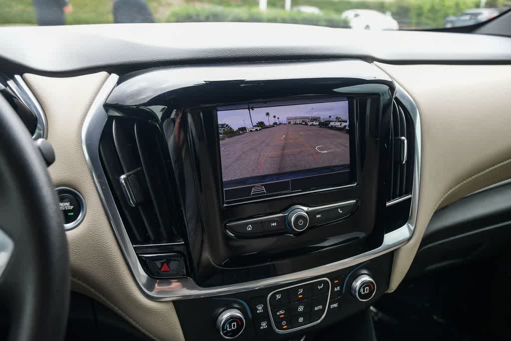Used 2022 Chevrolet Traverse LS FWD image 23