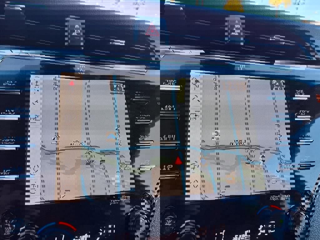 Used 2020 Toyota Camry XSE image 29