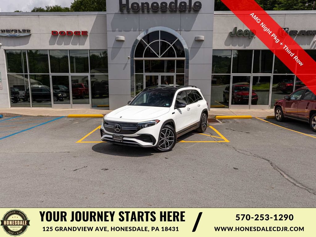 Used 2023 Mercedes-Benz EQB 350 4MATIC SUV image 1
