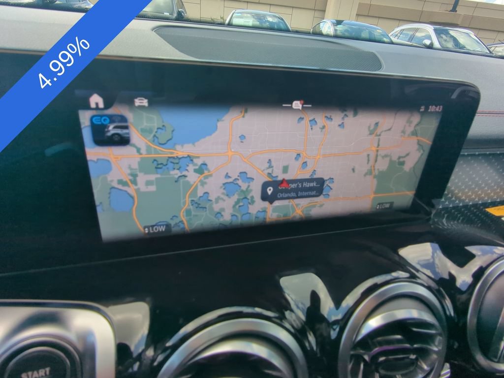 Used 2024 Mercedes-Benz EQB 300 4MATIC image 8