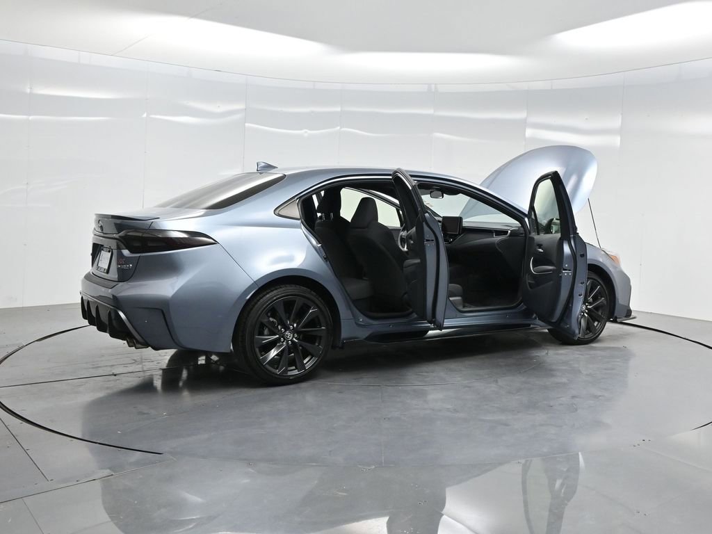 Used 2024 Toyota Corolla SE image 4