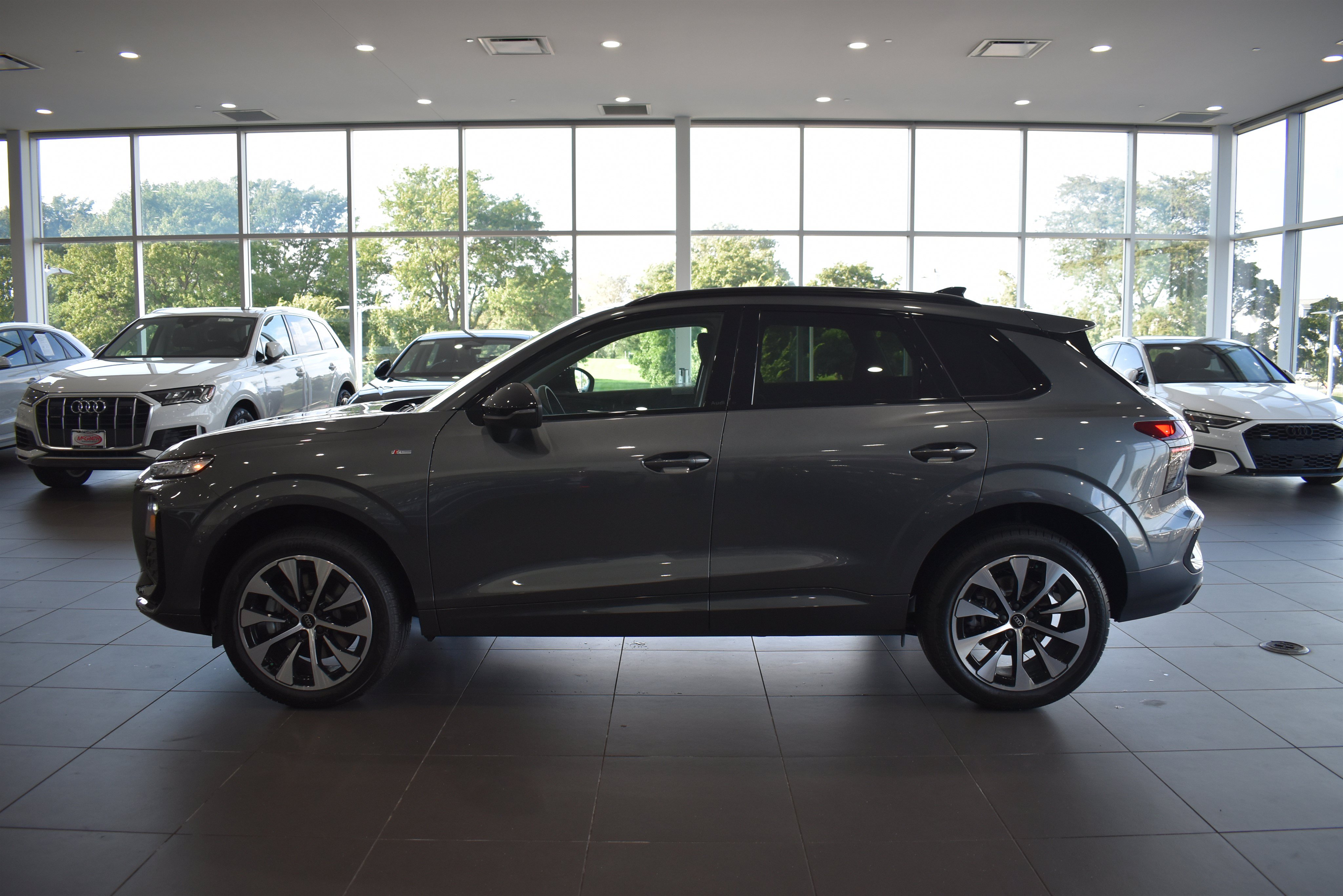 New 2026 Audi Q3 quattro 2.0T AWD/4WD image 4
