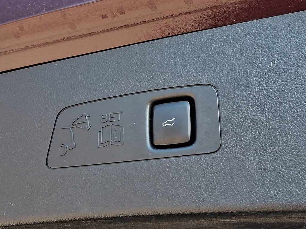 Used 2020 Lincoln Corsair Reserve image 30