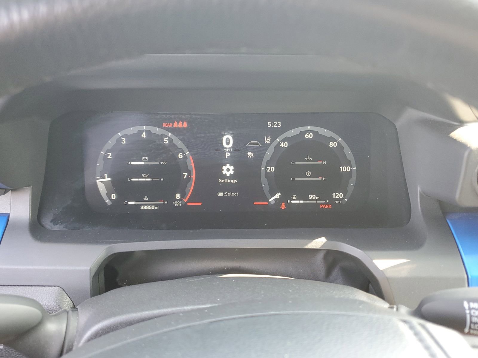 Certified 2024 Toyota Tacoma TRD Off-Road AWD/4WD image 24