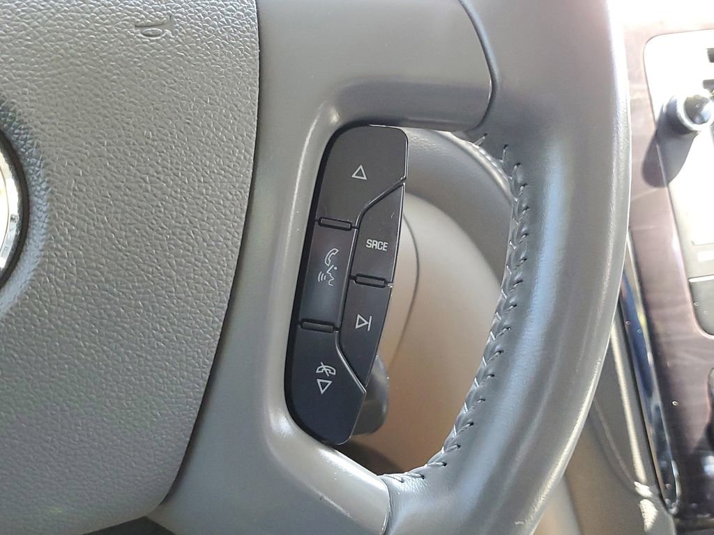 Used 2017 Buick Enclave Convenience image 27