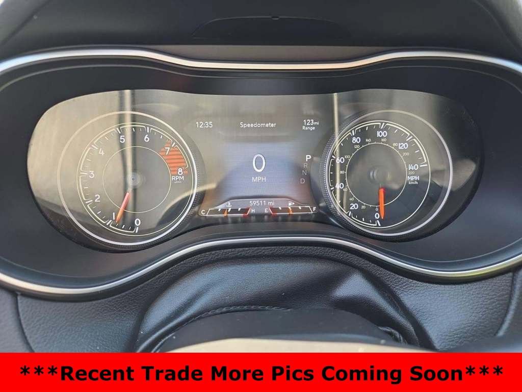 Used 2019 Jeep Cherokee Limited image 8