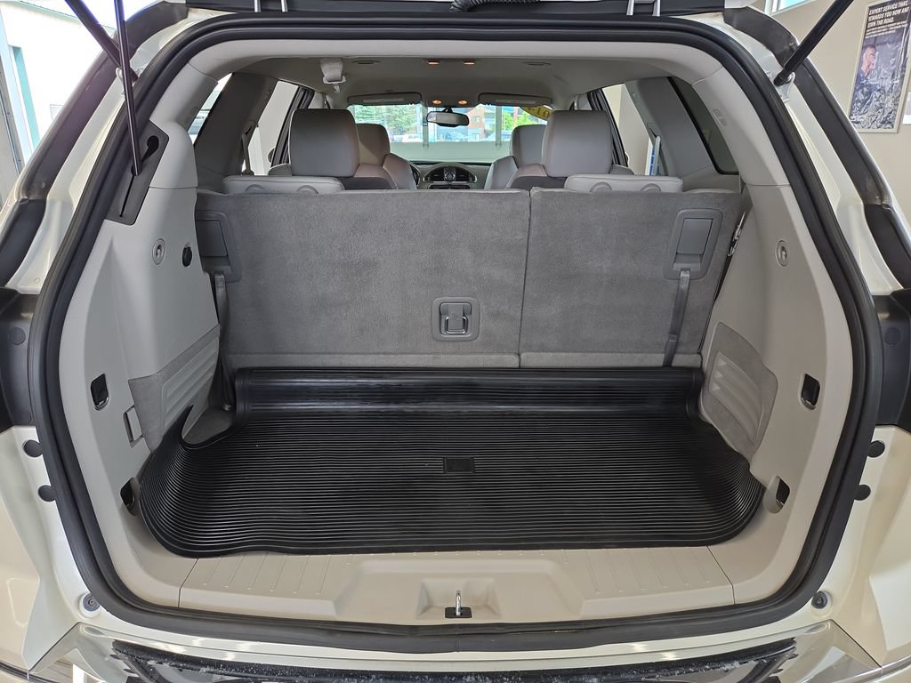 Used 2014 Buick Enclave Leather FWD image 30