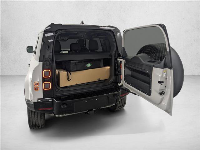 New 2026 Land Rover Defender 110 X-Dynamic SE AWD/4WD image 9