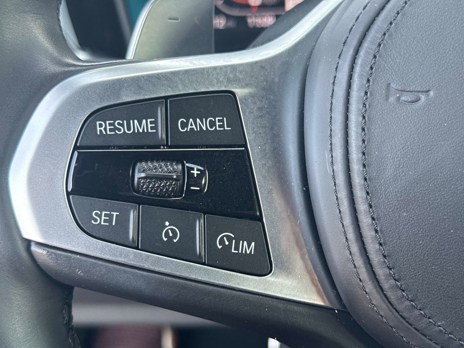 Used 2023 BMW M440i Convertible w/ Premium Package RWD image 22
