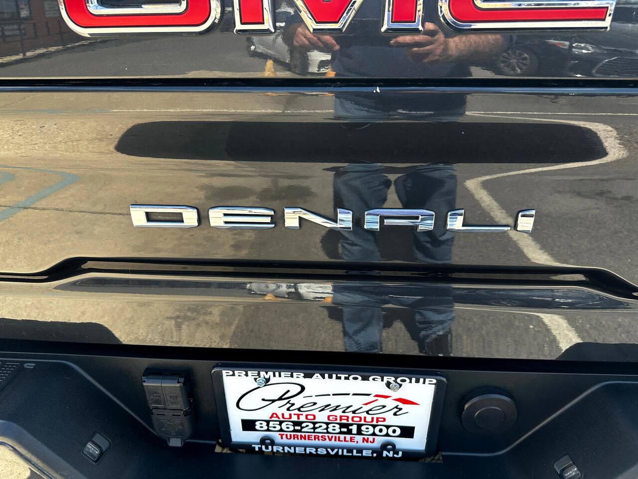 Used 2020 GMC Sierra 2500 Denali w/ Denali Ultimate Package image 29