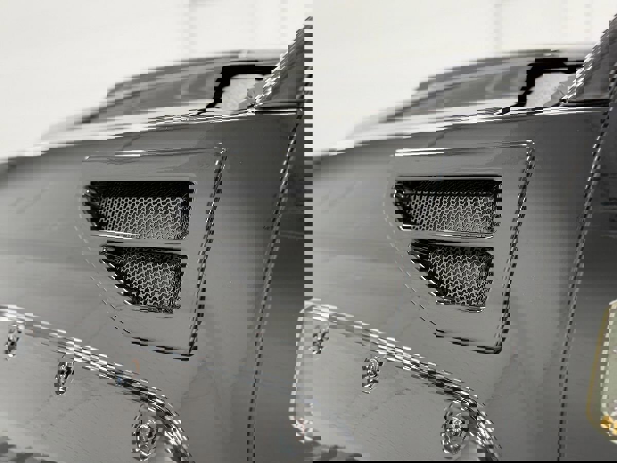 Used 2017 Chevrolet Silverado 1500 LTZ Z71 w/ LTZ Plus Package image 11