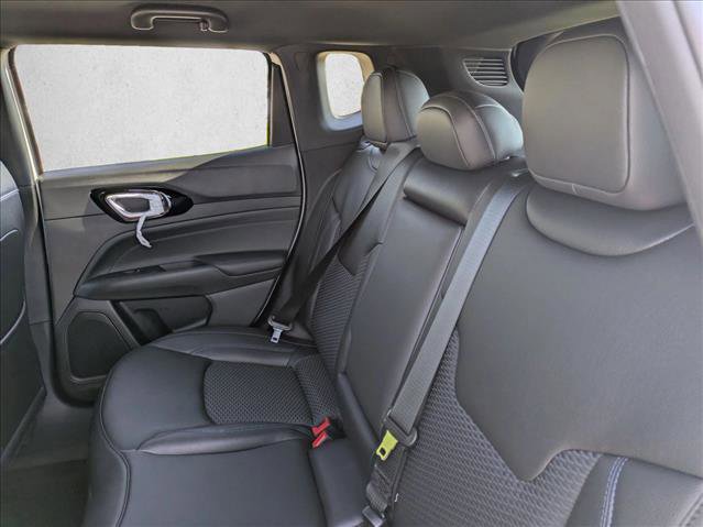 New 2026 Jeep Compass Latitude image 15