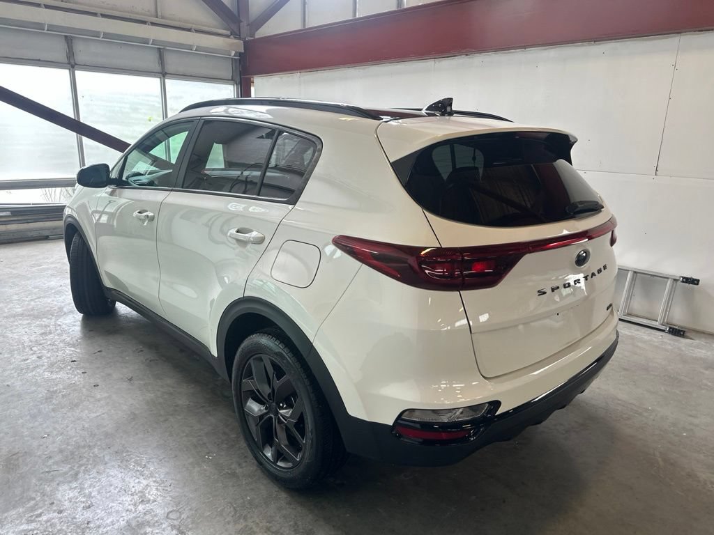 Used 2022 Kia Sportage Nightfall Edition AWD/4WD image 3