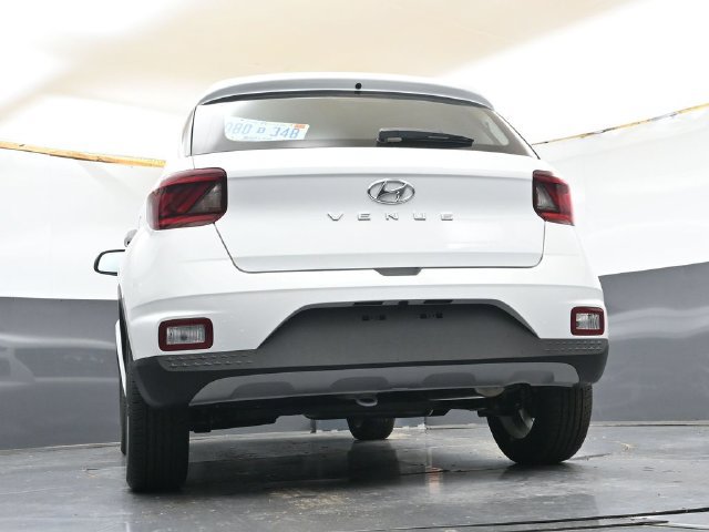 New 2026 Hyundai Venue SEL FWD image 42
