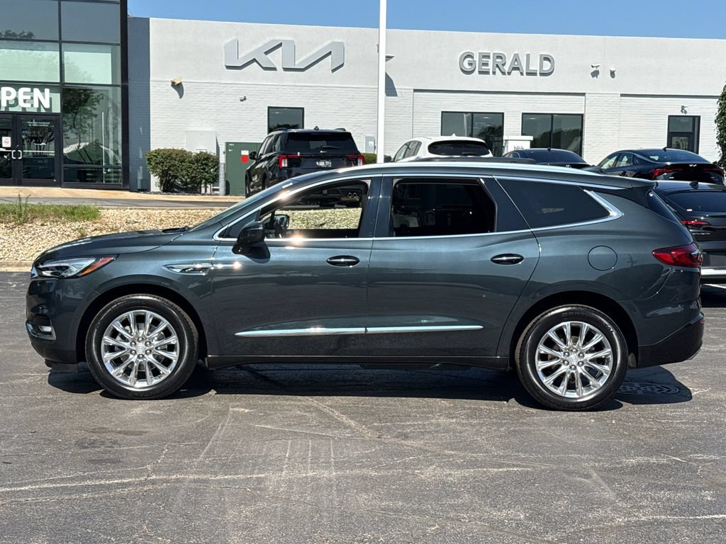 Certified 2018 Buick Enclave Premium w/ Experience Buick Package AWD/4WD image 11