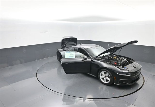 New 2026 Ford Mustang Coupe image 33