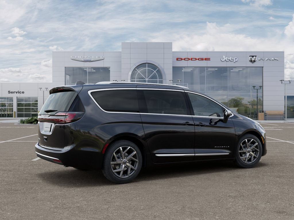 New 2027 Chrysler Pacifica Pinnacle w/ Theater Group FWD image 4
