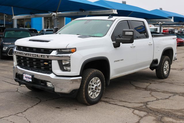 Used 2020 Chevrolet Silverado 2500 LT w/ Convenience Package image 6