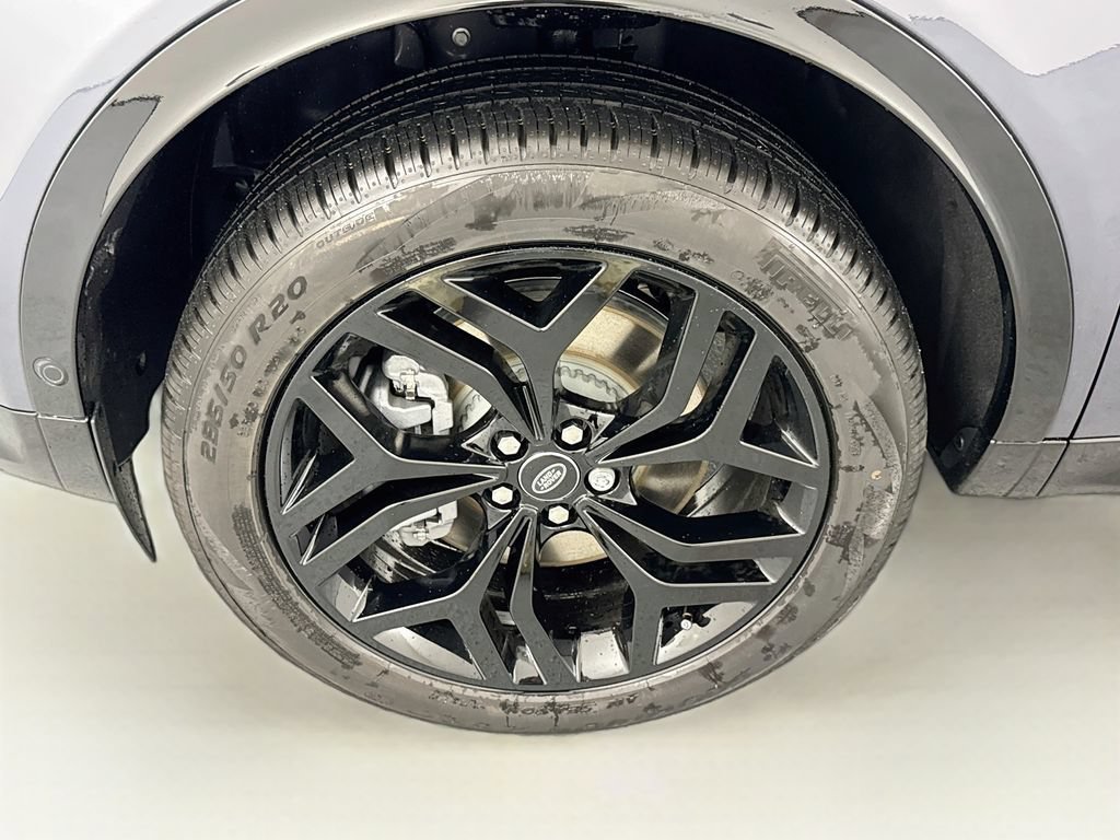 New 2026 Land Rover Discovery Sport Landmark AWD/4WD image 32