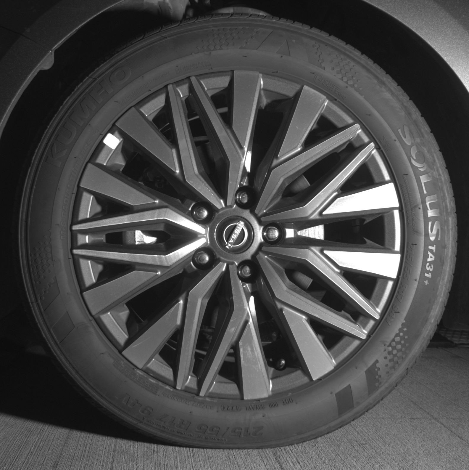 Used 2025 Nissan Altima 2.5 SV FWD image 12