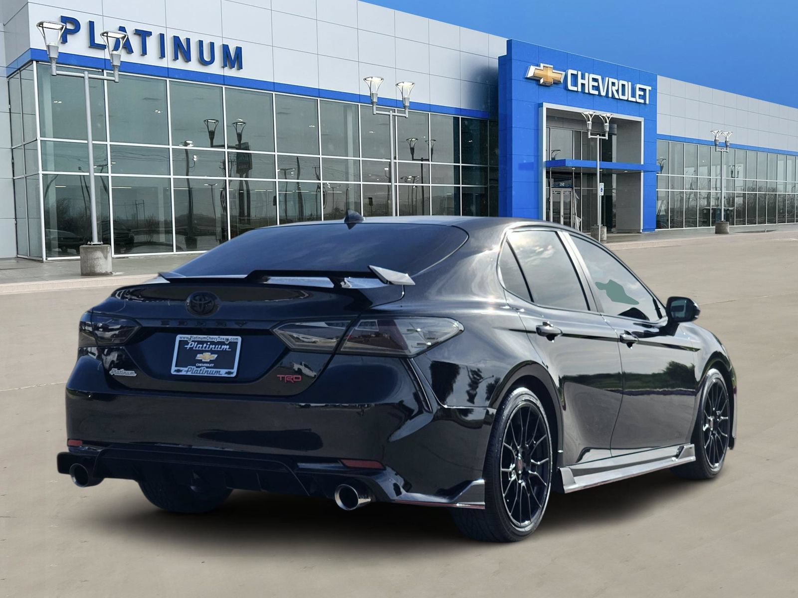 Used 2020 Toyota Camry TRD FWD image 5
