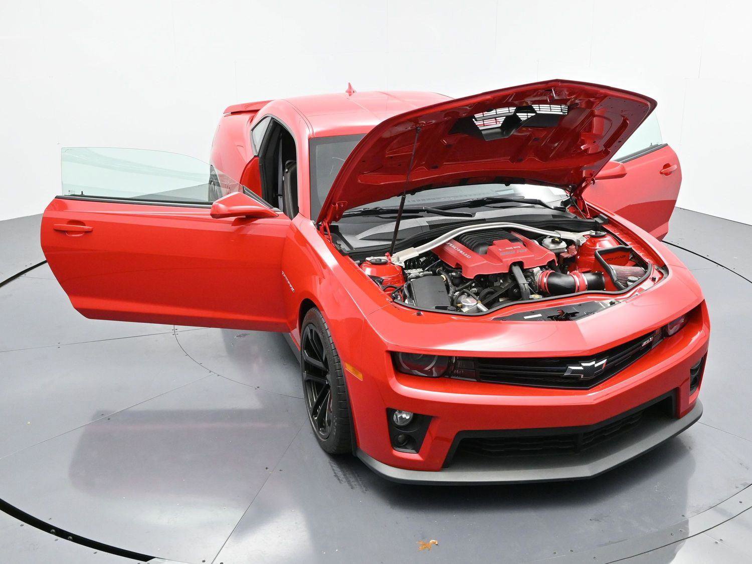 Used 2013 Chevrolet Camaro ZL1 image 41