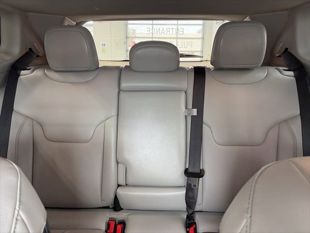 Used 2022 Jeep Compass Limited image 14