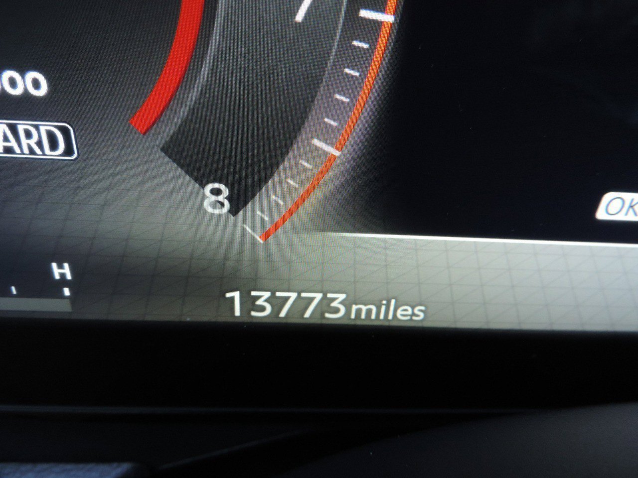Certified 2025 Nissan Kicks SR FWD image 28