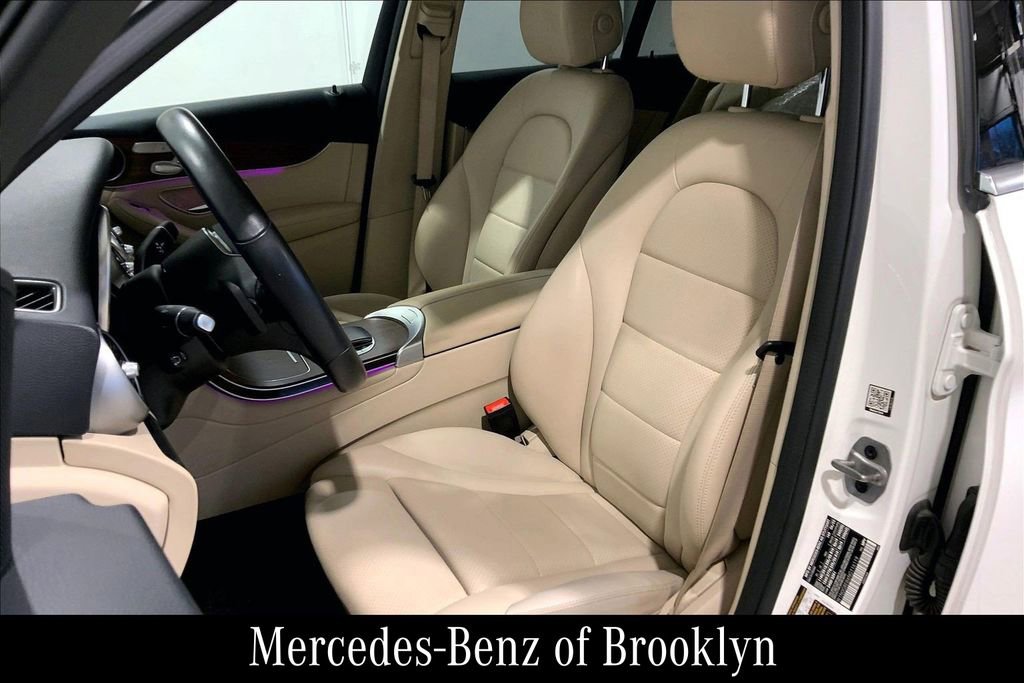Used 2022 Mercedes-Benz GLC 300 4MATIC image 10