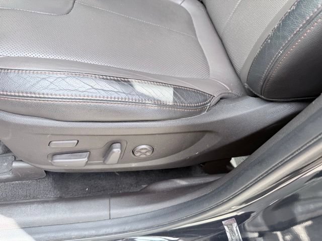 Used 2019 Hyundai Santa Fe AWD image 18